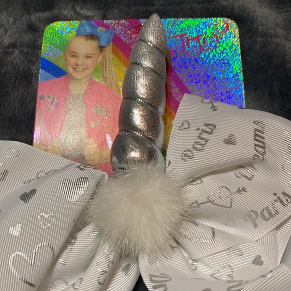 JoJo unicorn horn Paris bow - Picture 5 of 6